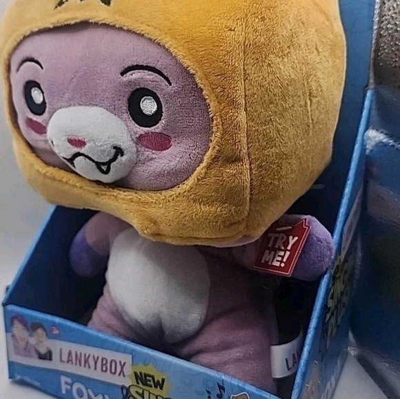 LankyBox Foxy 11" Singing Plush Figure New - Picture 2 of 3
